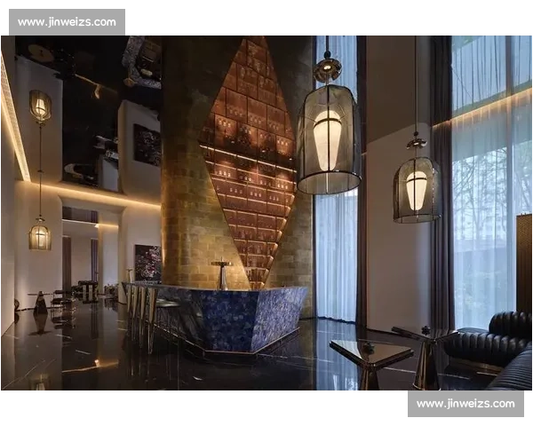 成都公司爆改泳池办公室:2 万元打造网红工位,深水区办公成职场新潮流 成都公司爆改泳池办公室:2 万元打造网红工位,深水区办公成职场新潮流