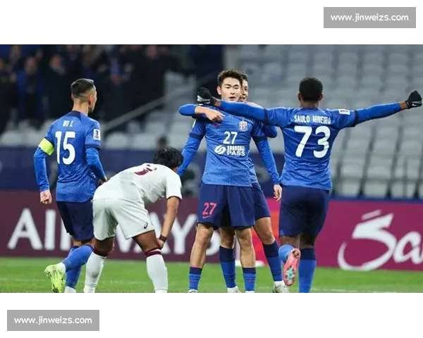 申花锋线迎救兵！米内罗伤缺 4 个月，新援阿苏埃火线加盟